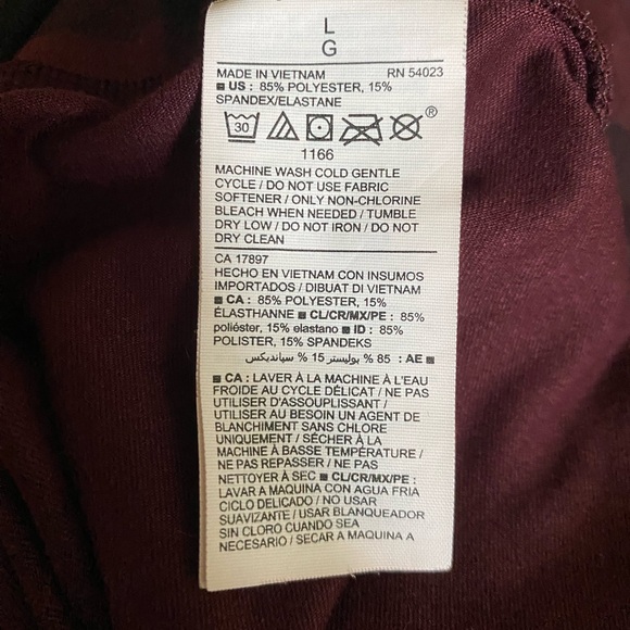 Old Navy active plaid leggings - Picture 4 of 5